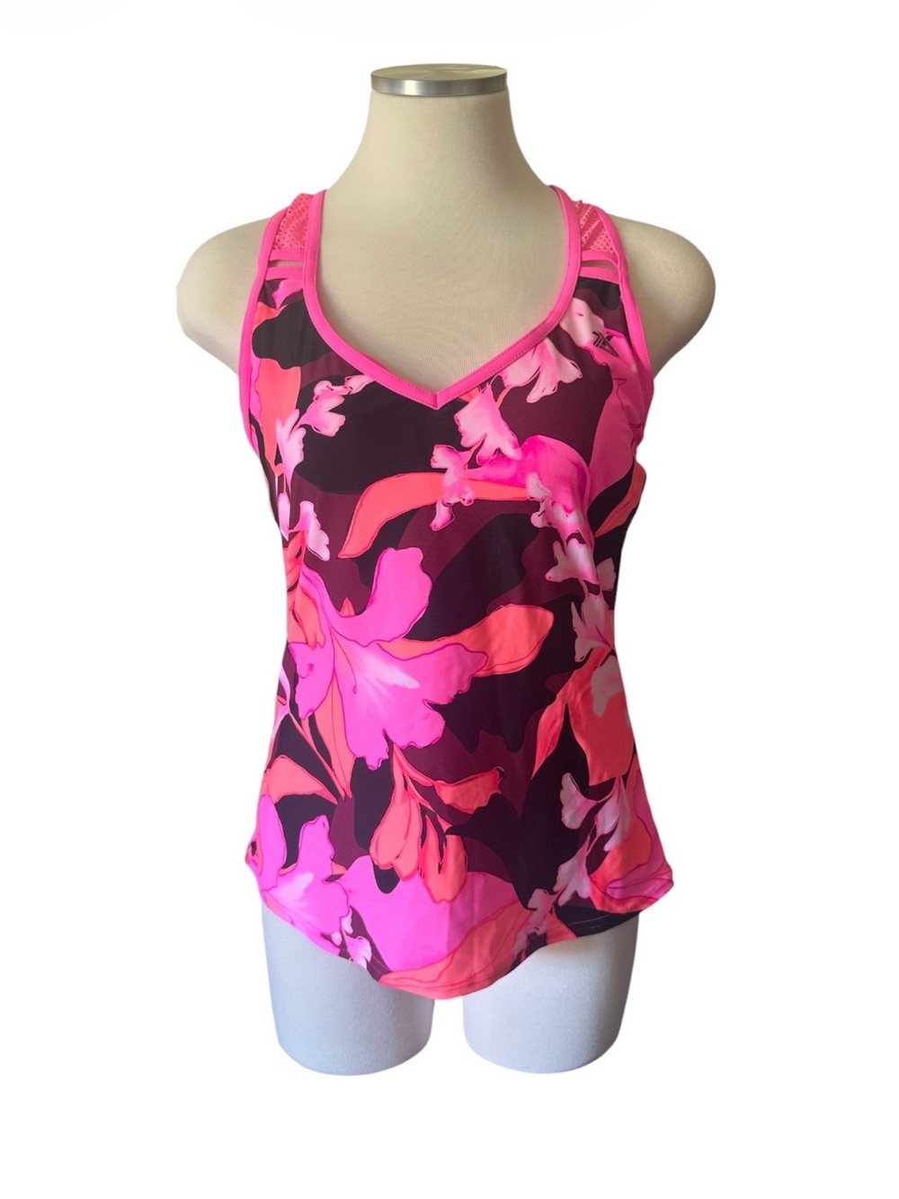 ZeroXposur Women's Pink and Black Floral Tank Top